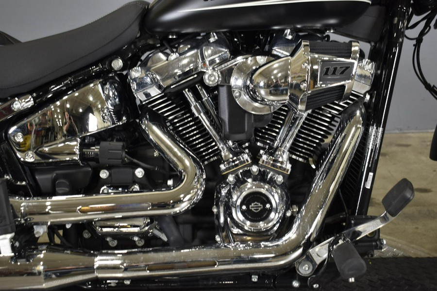 2023 Harley-Davidson Breakout Black Denim