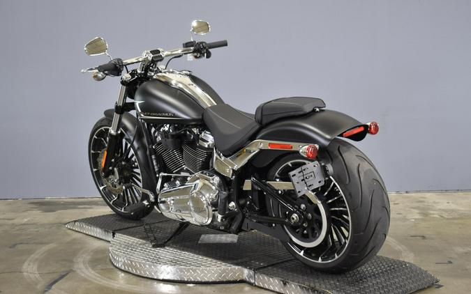 2023 Harley-Davidson Breakout Black Denim
