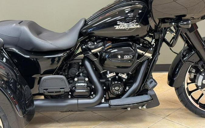 2024 Harley-Davidson® FLTRT - Road Glide® 3