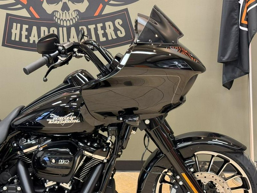 2024 Harley-Davidson® FLTRT - Road Glide® 3