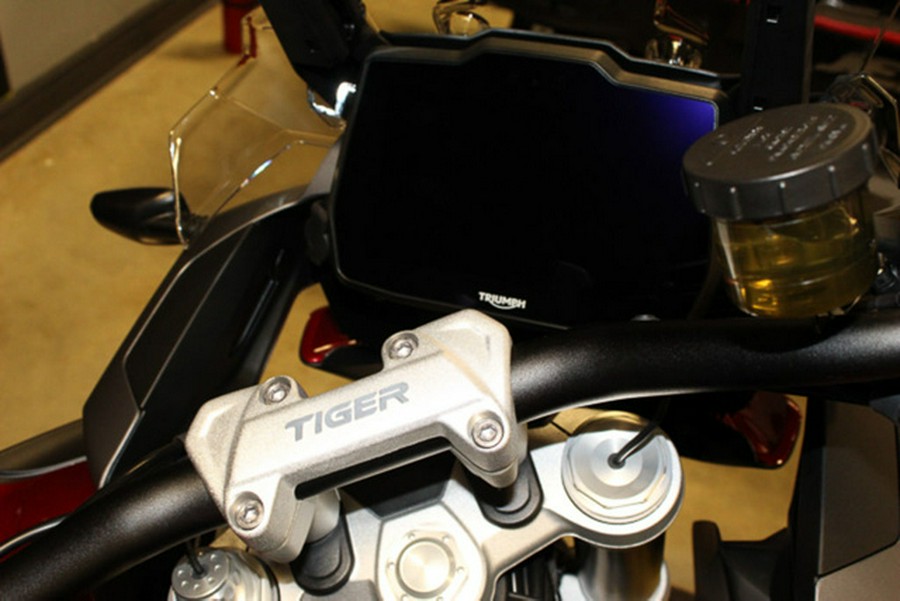 2025 Triumph Tiger 1200 GT Explorer Carnival Red GT Explorer