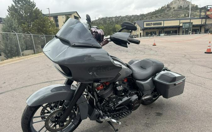 2018 Harley-Davidson® CVO™ Road Glide®