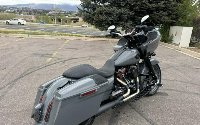 2018 Harley-Davidson® CVO™ Road Glide®