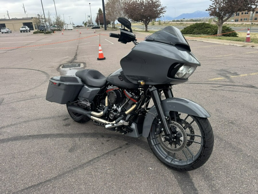 2018 Harley-Davidson® CVO™ Road Glide®