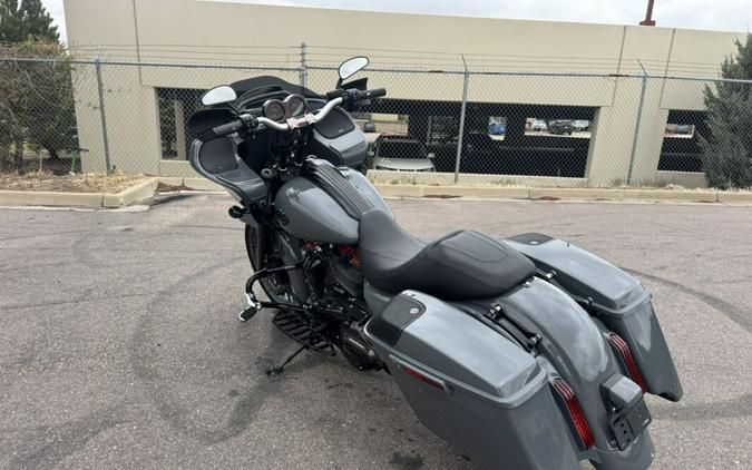 2018 Harley-Davidson® CVO™ Road Glide®
