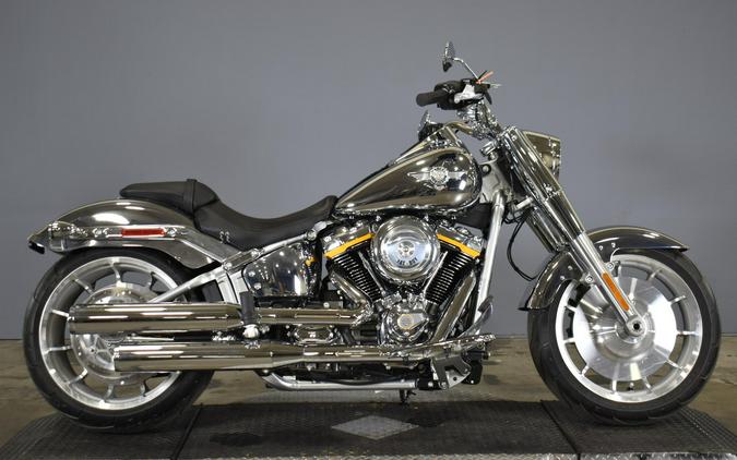 2025 Harley-Davidson Fat Boy Gray Ghost Reflection