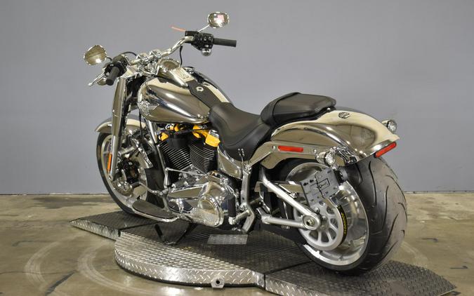2025 Harley-Davidson Fat Boy Gray Ghost Reflection