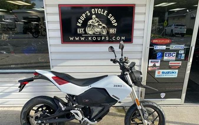 2024 Zero Motorcycles FXE