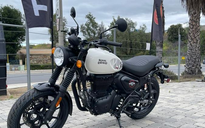 2023 Royal Enfield Hunter 350 Dapper White