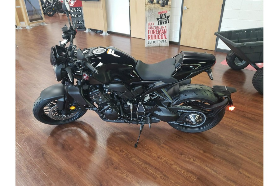 2024 Honda CB1000R Black Edition