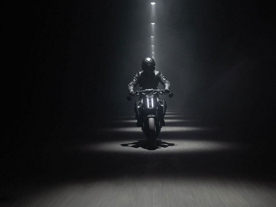 2026 KTM Brabus 1400 R Signature Edition