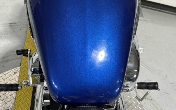 2017 Harley-Davidson® 1200 Custom Two-Tone Superior Blue/Billet Silver