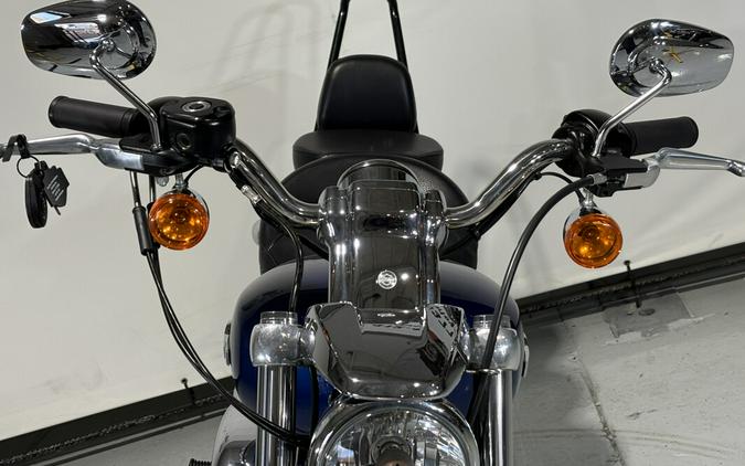 2017 Harley-Davidson® 1200 Custom Two-Tone Superior Blue/Billet Silver