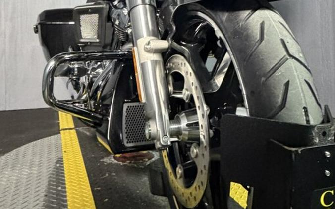 2026 Harley-Davidson® Street Glide® FLHX MIDNIGHT EMBER
