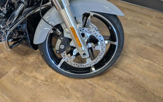 2026 Harley-Davidson FLHX - Street Glide