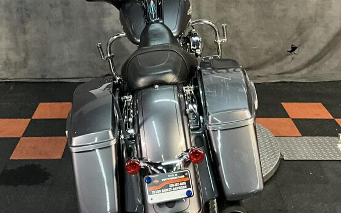 FLHXS 2014 Street Glide Special