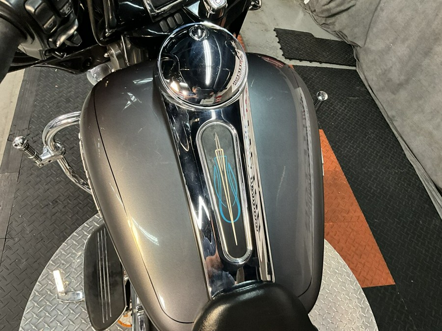 FLHXS 2014 Street Glide Special