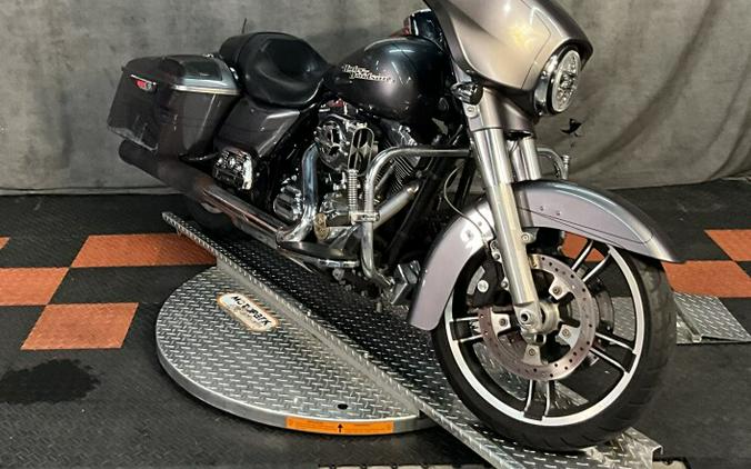 FLHXS 2014 Street Glide Special