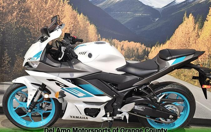 2024 Yamaha YZF-R3 ABS