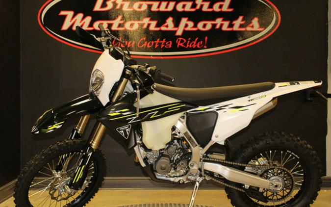 2026 Triumph TF 250-E Jet Black/Pure White 250-E