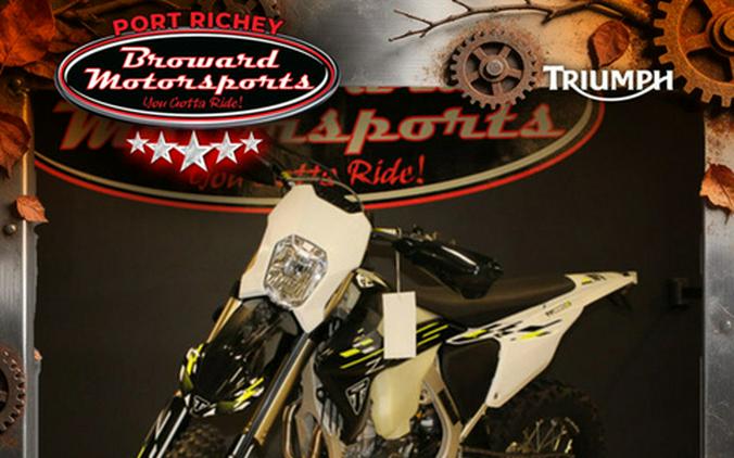 2026 Triumph TF 250-E Jet Black/Pure White 250-E