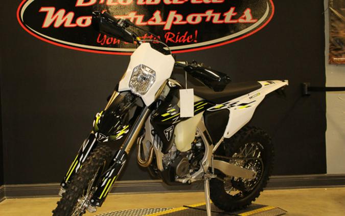 2026 Triumph TF 250-E Jet Black/Pure White 250-E