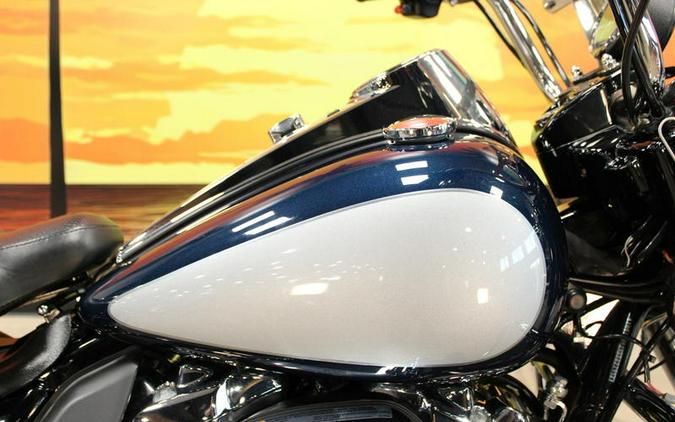 2022 Harley-Davidson® FLHP