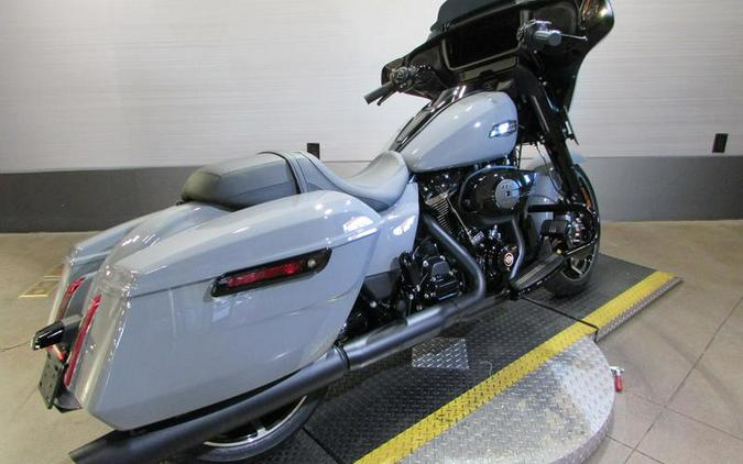 2026 Harley-Davidson® FLHX - Street Glide®