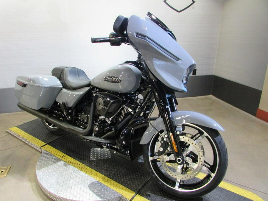 2026 Harley-Davidson® FLHX - Street Glide®