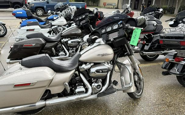 2018 Harley-Davidson® Street Glide®