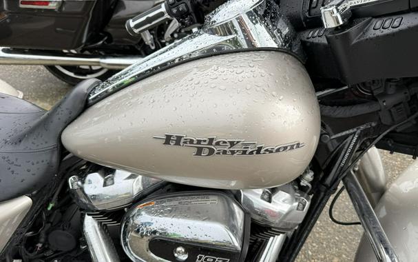 2018 Harley-Davidson® Street Glide®
