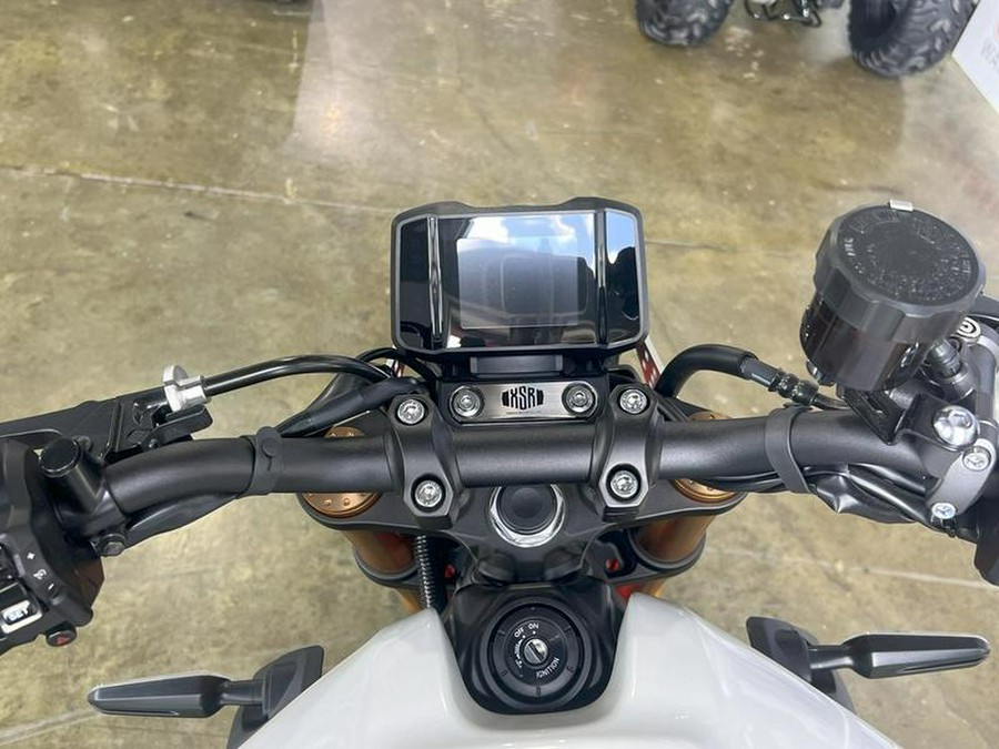 2024 Yamaha XSR900