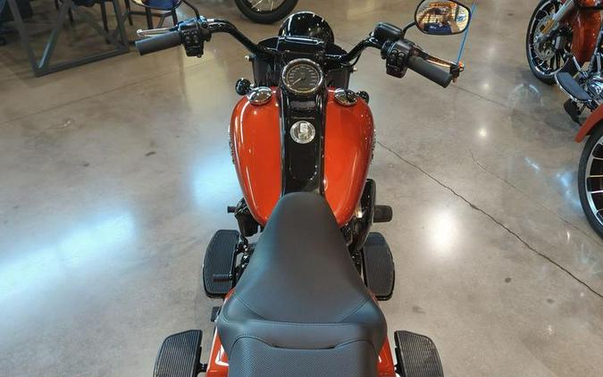2025 Harley-Davidson® FLRT - Freewheeler®