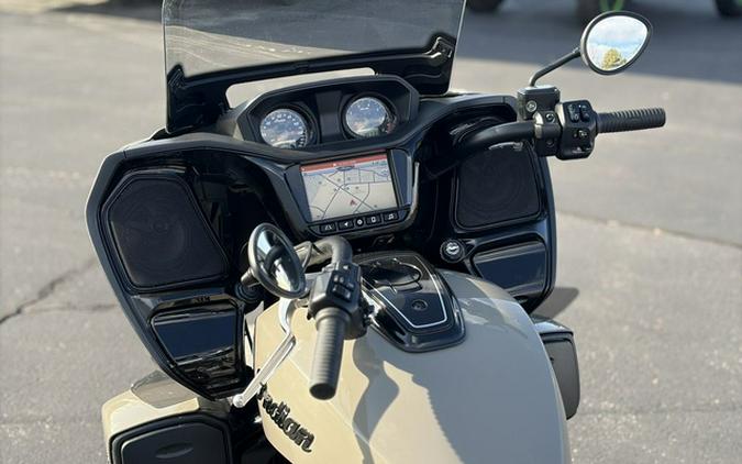 2023 Indian Pursuit Dark Horse with Premium Package Icon Quart