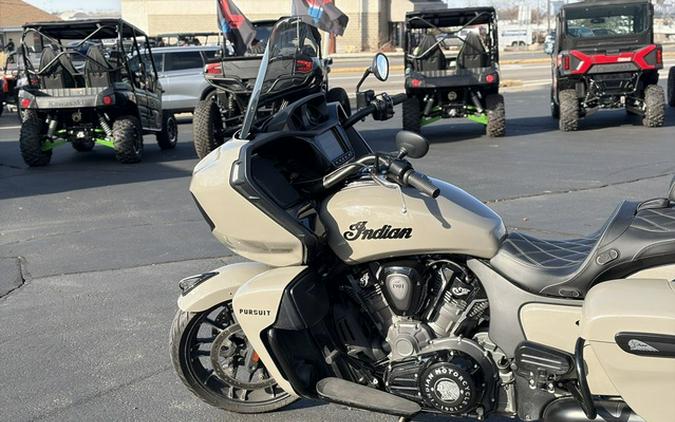 2023 Indian Pursuit Dark Horse with Premium Package Icon Quart