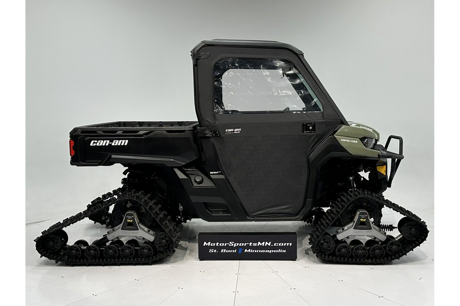 2018 Can-Am Defender DPS HD10 Heated Cab w/ Tracks