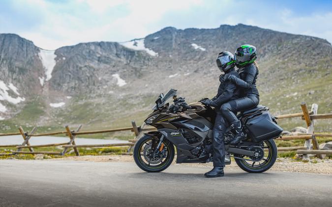 2026 Kawasaki Ninja® 1100SX ABS