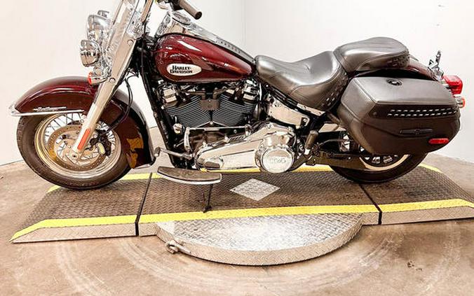 2022 Harley-Davidson® FLHCS - Heritage Classic 114