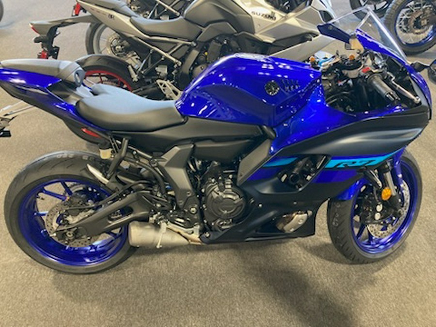 2024 Yamaha R7