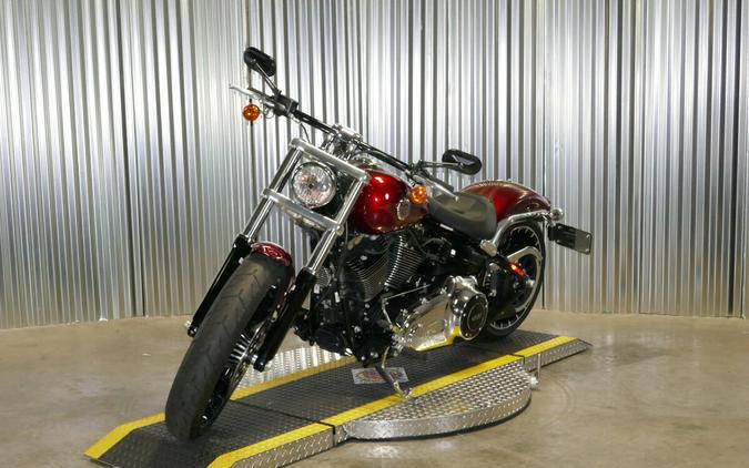 2017 Harley-Davidson Breakout Velocity Red Sunglo