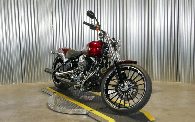 2017 Harley-Davidson Breakout Velocity Red Sunglo