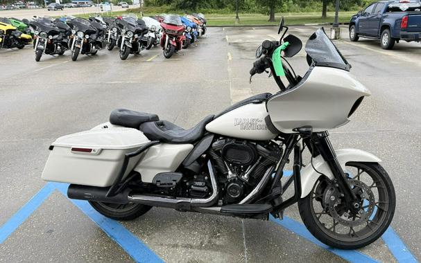 2023 Harley-Davidson® Road Glide® ST