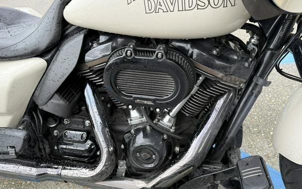 2023 Harley-Davidson® Road Glide® ST