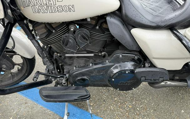 2023 Harley-Davidson® Road Glide® ST