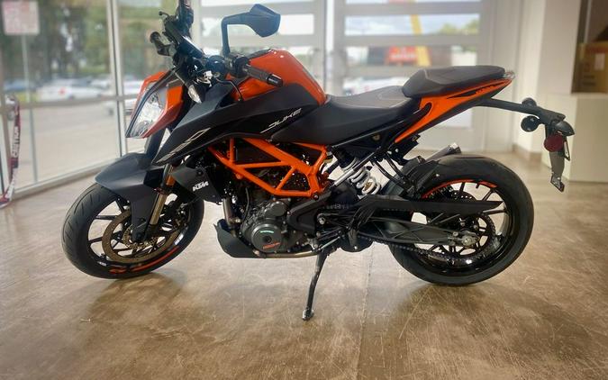 2023 KTM 390 Duke