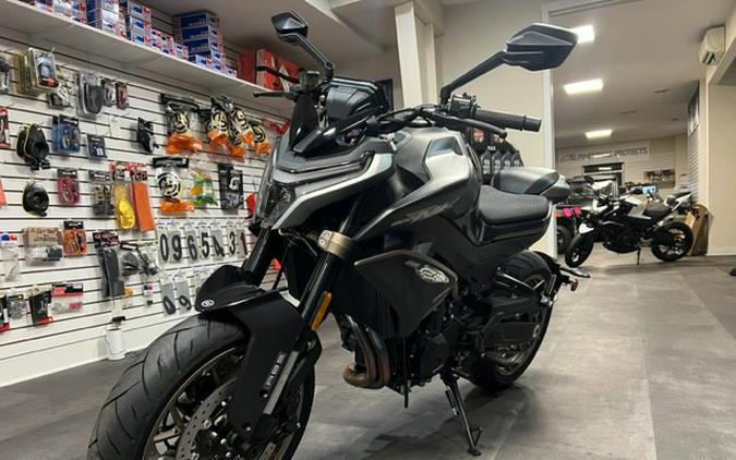 2024 CFMOTO 800NK