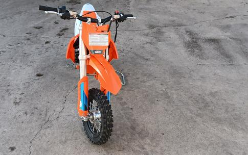 2024 KTM SX E 3