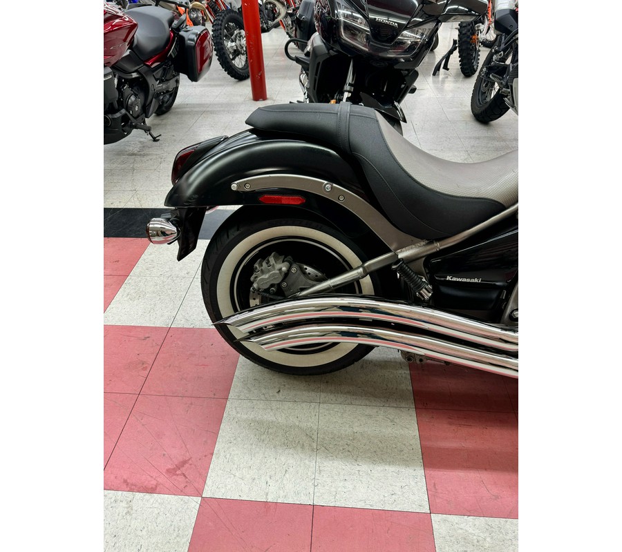 2010 Kawasaki Vulcan® 900 Custom