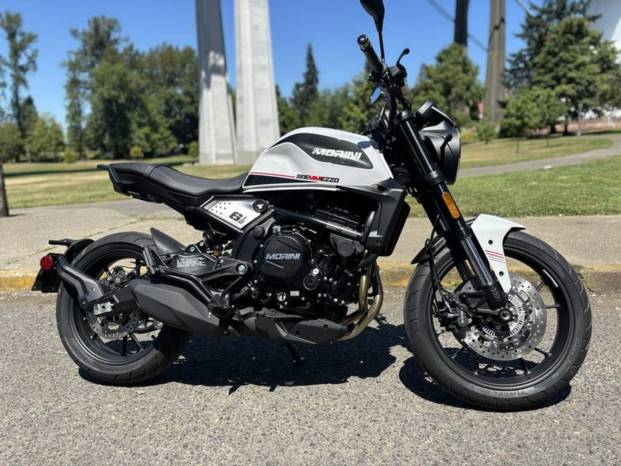 2023 Moto Morini® Seiemmezzo STR - Vivid White