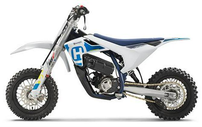 2023 Husqvarna EE 3